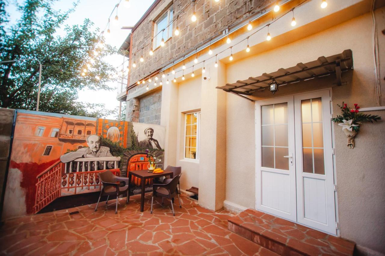 Mkhitaryan Guest House Gyumri Bagian luar foto