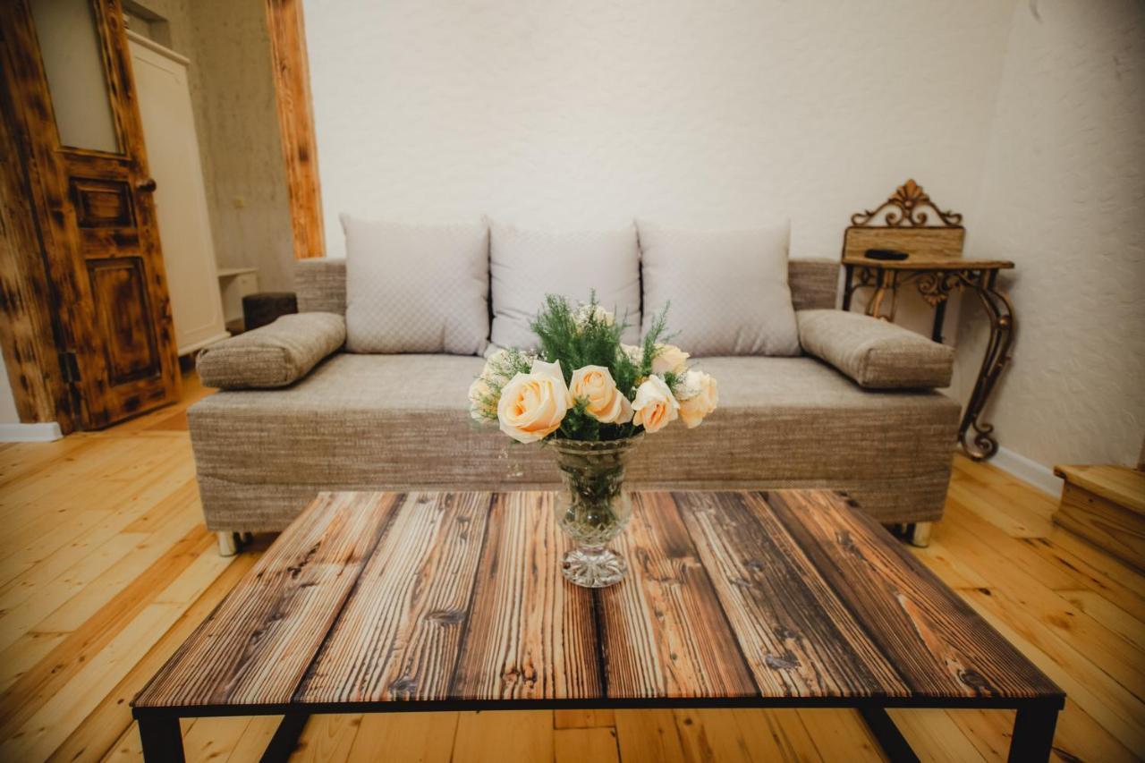 Mkhitaryan Guest House Gyumri Bagian luar foto